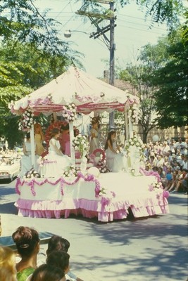 c1960's Ektachrome 35mm Slide Parade Float Lincoln Continental Convertible