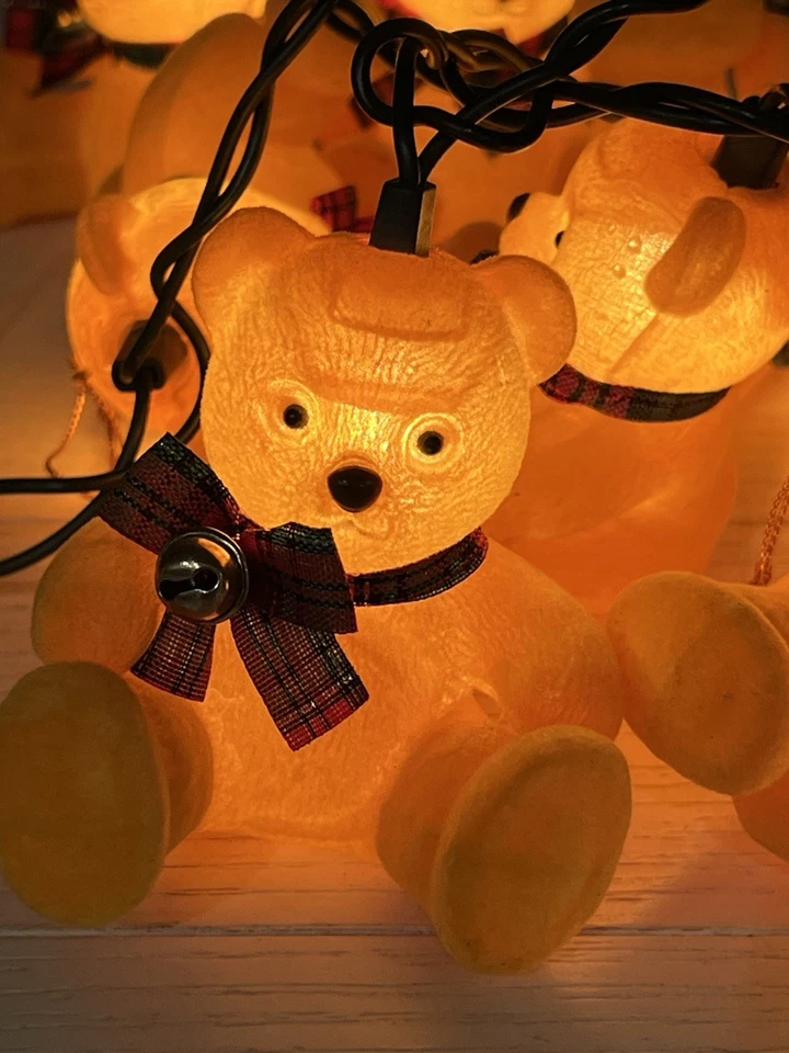 Vintage Flocked 10 Teddy Bear Holiday String Lights 9 Ft. - Image 4 of 4