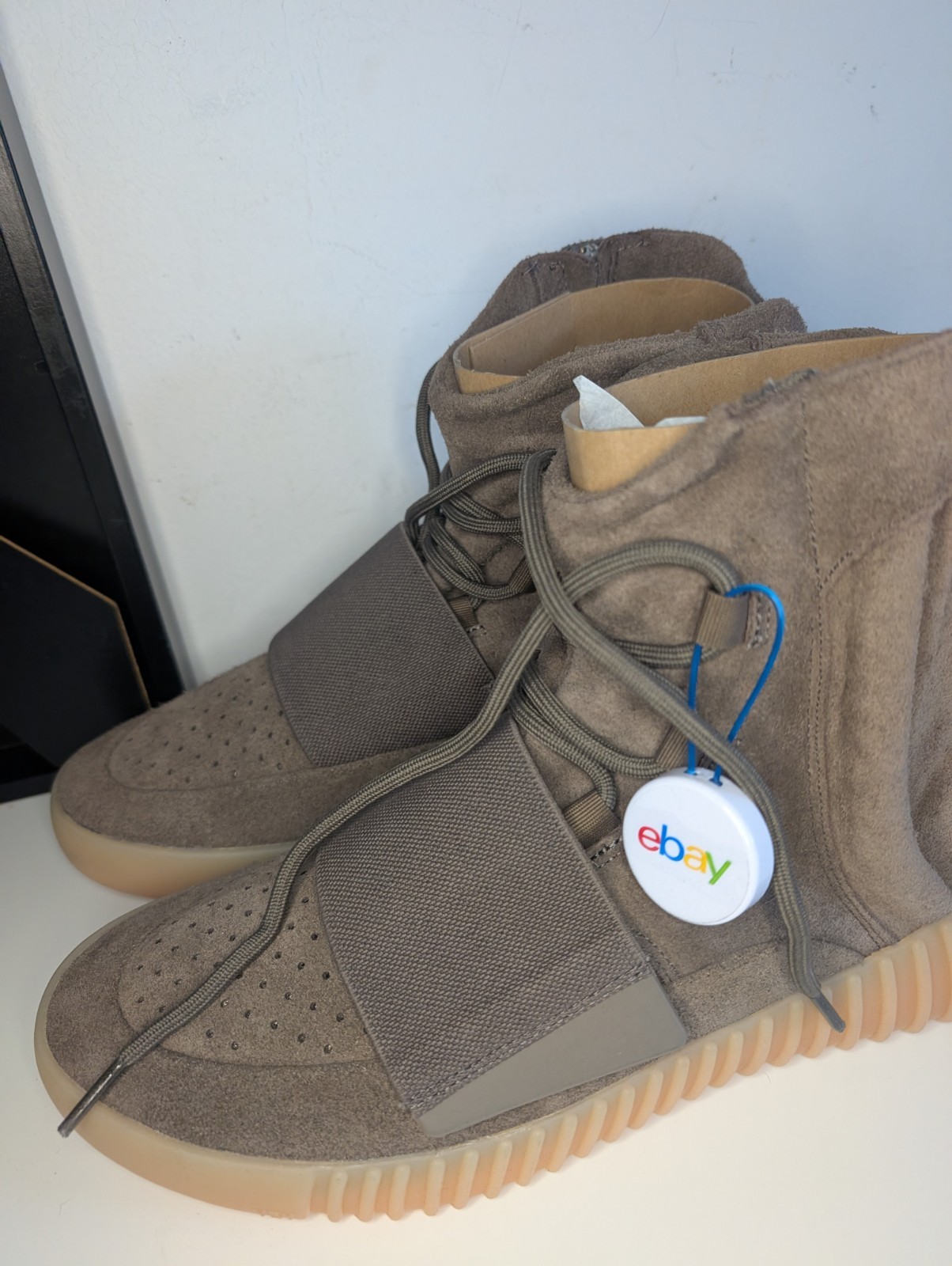 Adidas Yeezy Boost 750 Brown Gum UK 9 EUR 43 BNIB Never Worn Authentic image 4