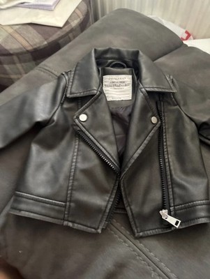 Schwarze Lederjacke Größe 3-6 Monate