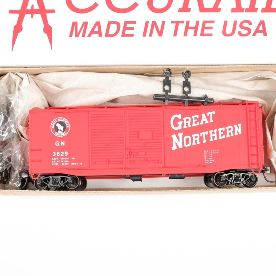 Accurail HO Scale Great Northern GN 40' AAR Steel Box Car Kit Built 3-Pack 3352 - Image 4 of 4