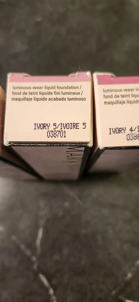 Mary Kay Timewise Luminous  Wear Liquid Foundation Ivory Lot Of 3 New Old Stock - Image 3 of 4