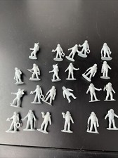 23 Astronaut w/ Full Suit Figure Vintage Grey Space Cadet NASA Moon Man Toy