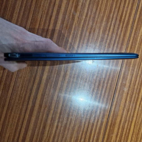 Asus ZenBook 360° Flip UX370U, i7, 13"3' , Win 11 , 512GB M2 SSD, 8Gb DDR4 RAM - Picture 24 of 24