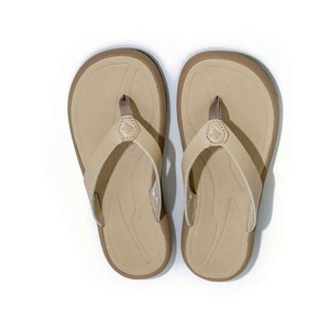columbia leather flip flops