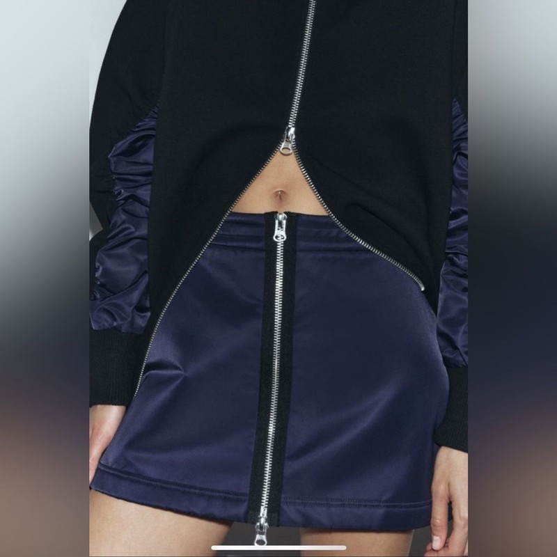 Zara Mixed Nylon Mini Skirt Navy Black Zip Front NWT Small
