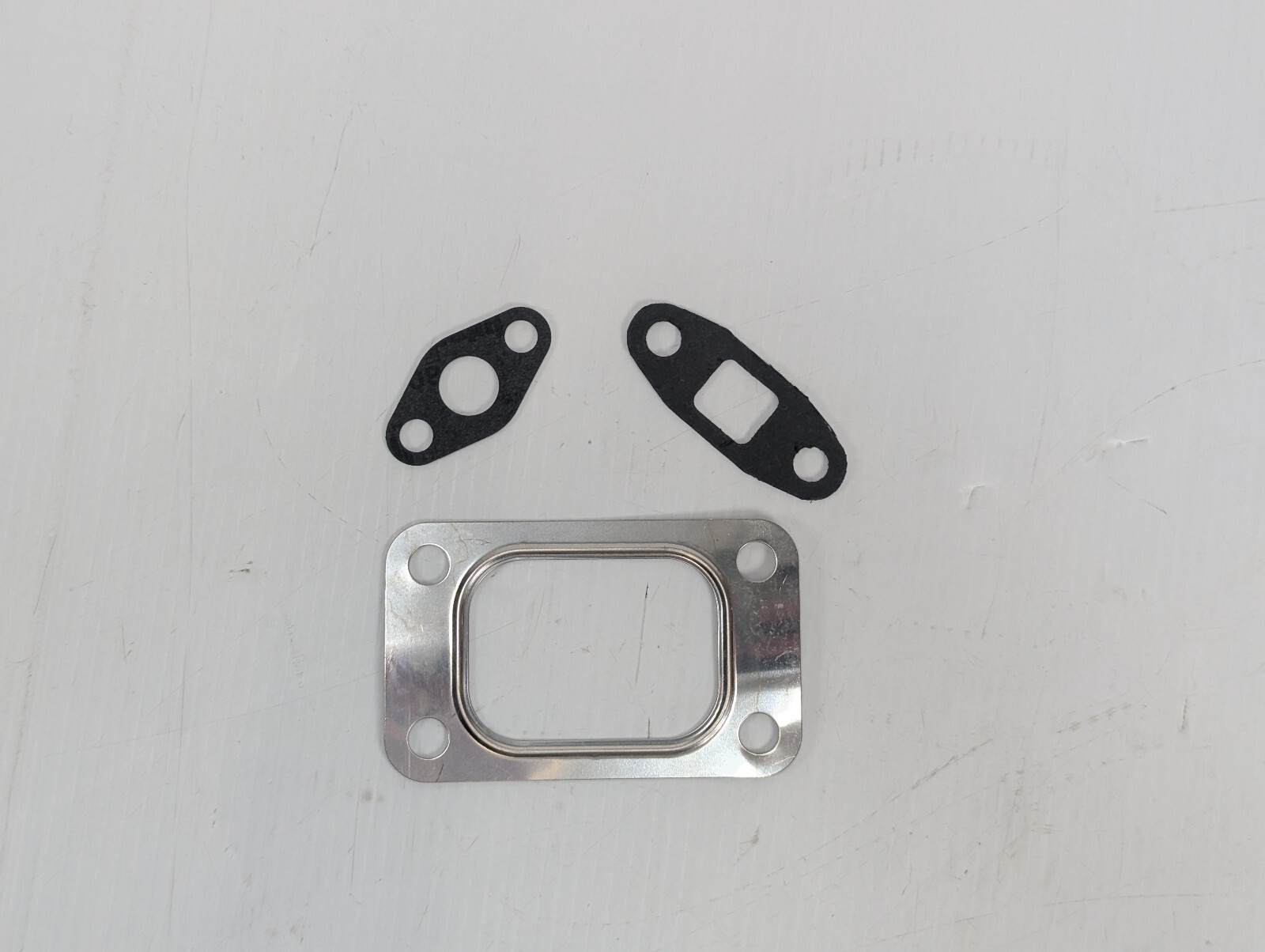 Borgwarner T04B Turbo. Includes Gaskets. Model Number: T04B P/N: 313098  