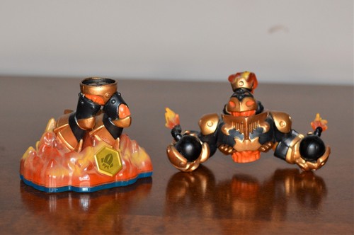 Skylanders SWAP Force “Blast Zone” w/card - Picture 3 of 3