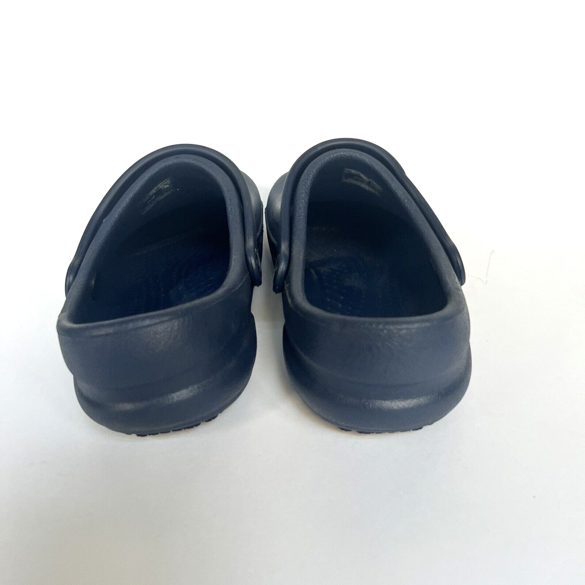 Pair of men’s size 8 blue crocs. Never have been worn CROCS Classic Blue/Navy, No Holes Shoes Size MEN 5 WOMEN 7  main image 4