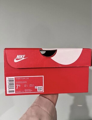 Size 7.5 - Nike Dunk Low Medium Olive W