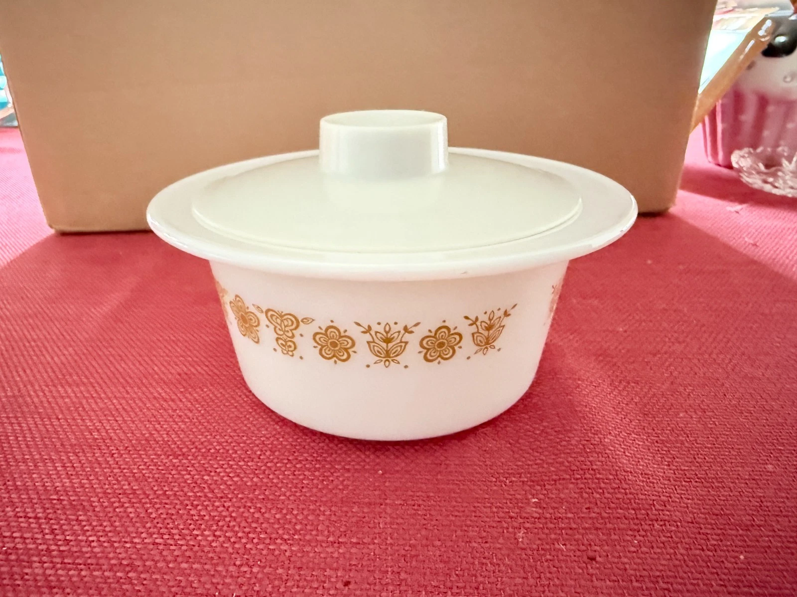 Vintage Pyrex Butterfly Gold Butter Tub w Plastic Lid