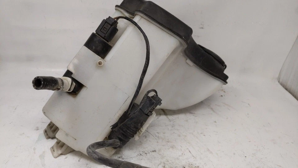 2003 Bmw 325i 油箱带 HC1A1 — 第 2/4 张图片