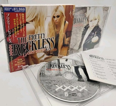 THE PRETTY RECKLESS Light Me Up Japan CD UICS 1227 w/OBI Case 3bonustracks 2011