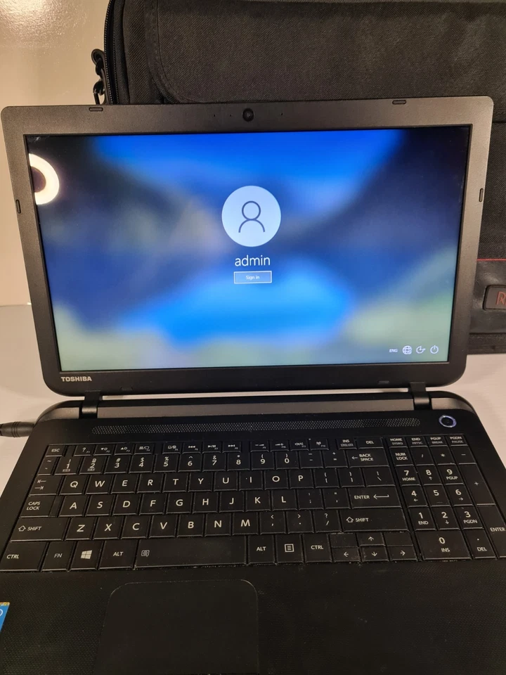 Toshiba Satellite Pro Laptop C50-B With Carry Bag *Read Description* - Image 4 of 4
