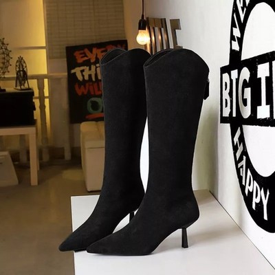 Damen Schwarze Knielange Stiefeletten Mit 6,5 Cm Absatz Spitzem Zeh CF64016