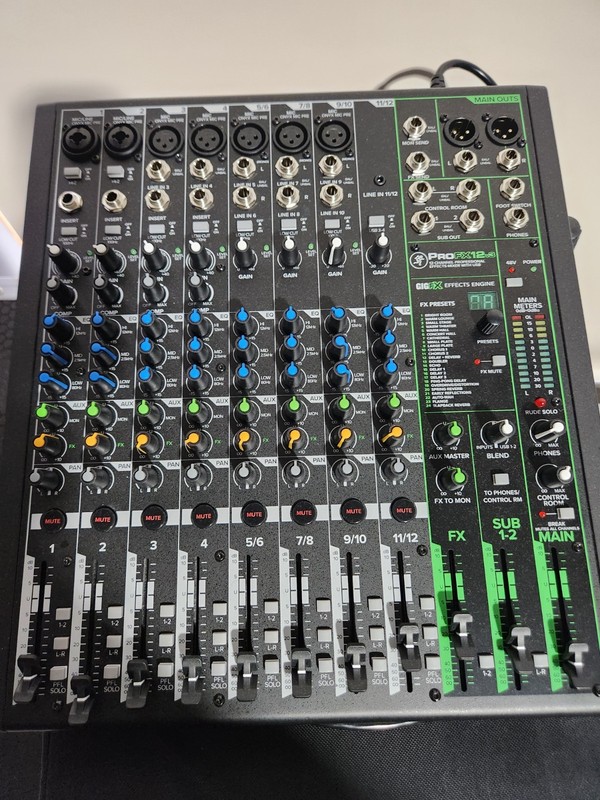Mackie ProFX Soundboard- Built-In Effects