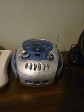 Memorex CD/Cassette/AM-FM Boombox Stereo MP3226 Clear Blue Cassette Play Broken
