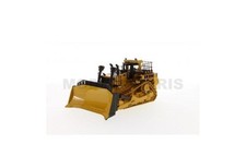 DIECAST MASTERS 85565 Cat D11T Track Type Tractor 1/50