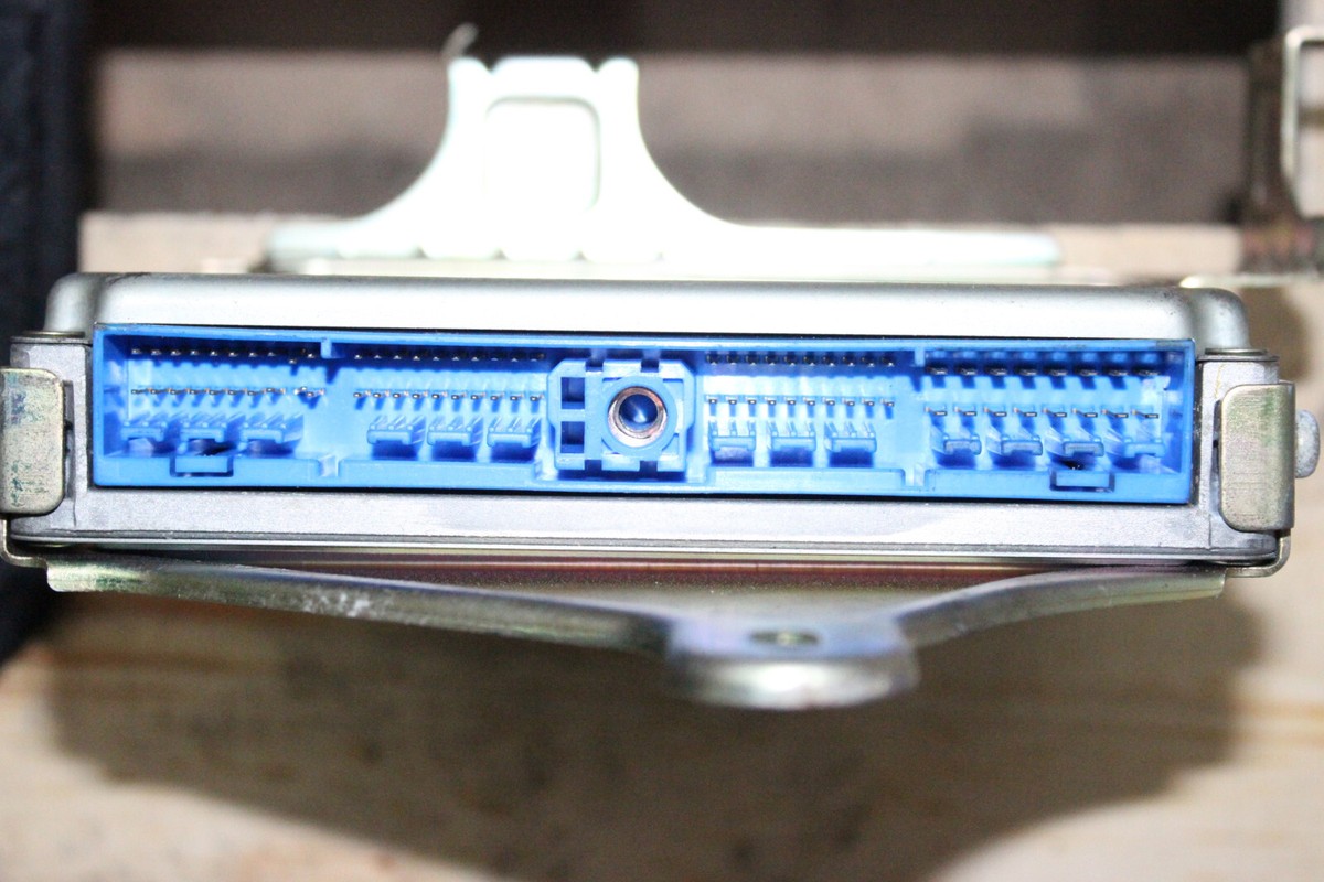 1992-1997 NISSAN 300ZX CZ32 V6 3.0L TURBO AUTOMATIC ECU 23710