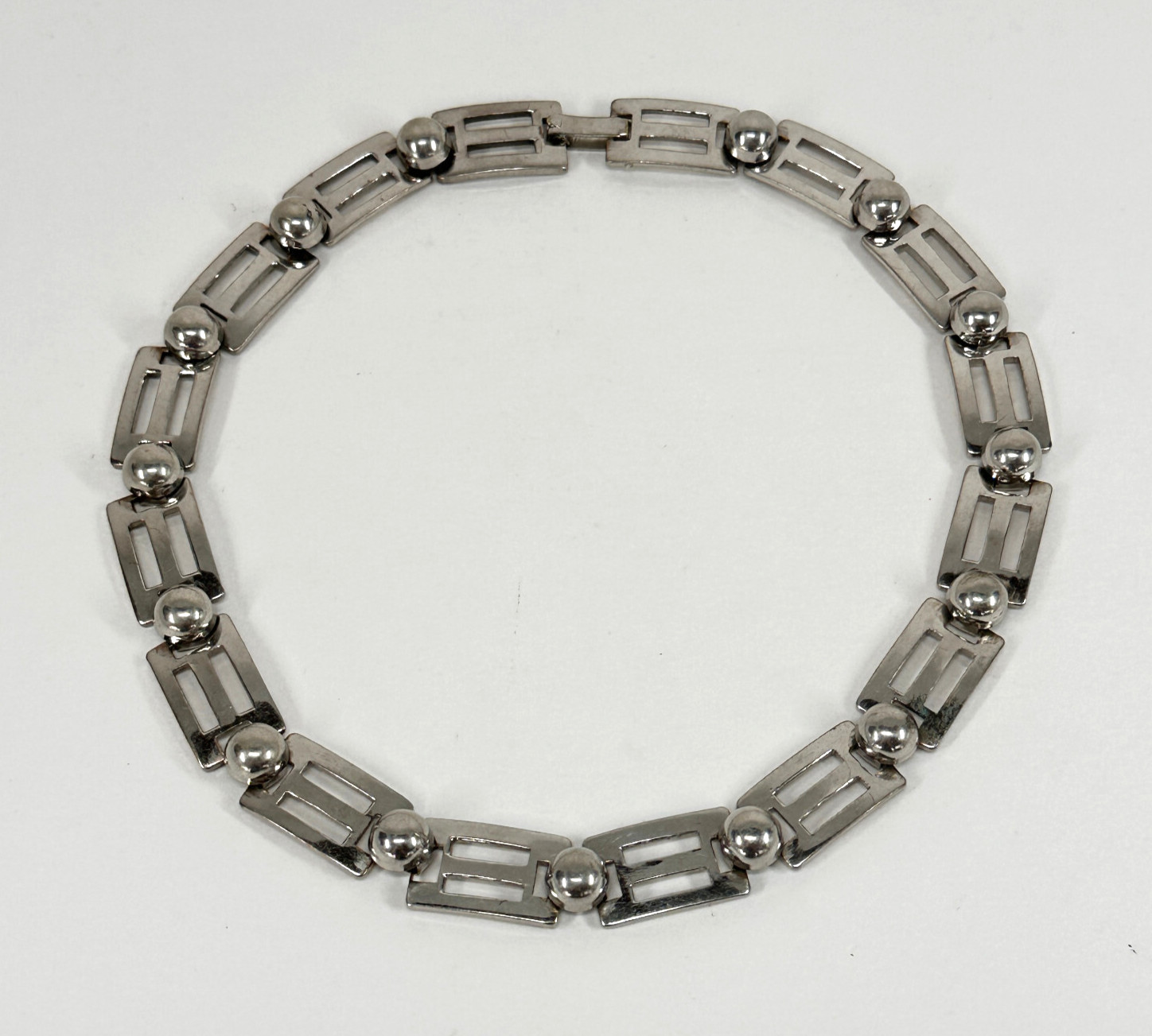 Necklace Silver Tone Rectangular Flat Links and R… - image 2