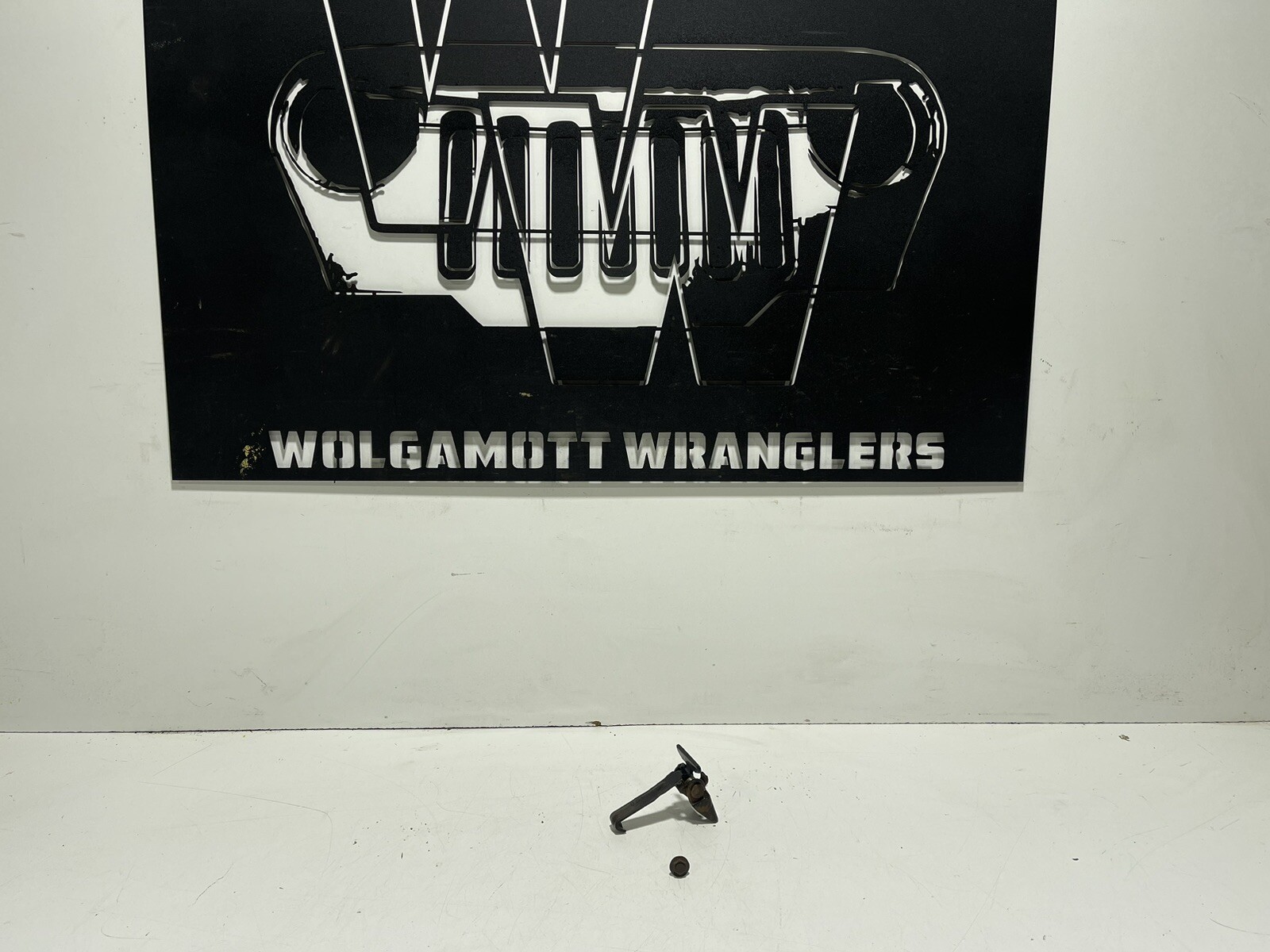Jeep Wrangler TJ 97-06 Grille Grill Hood Safety Secondary Catch Latch OEM w/BOLT