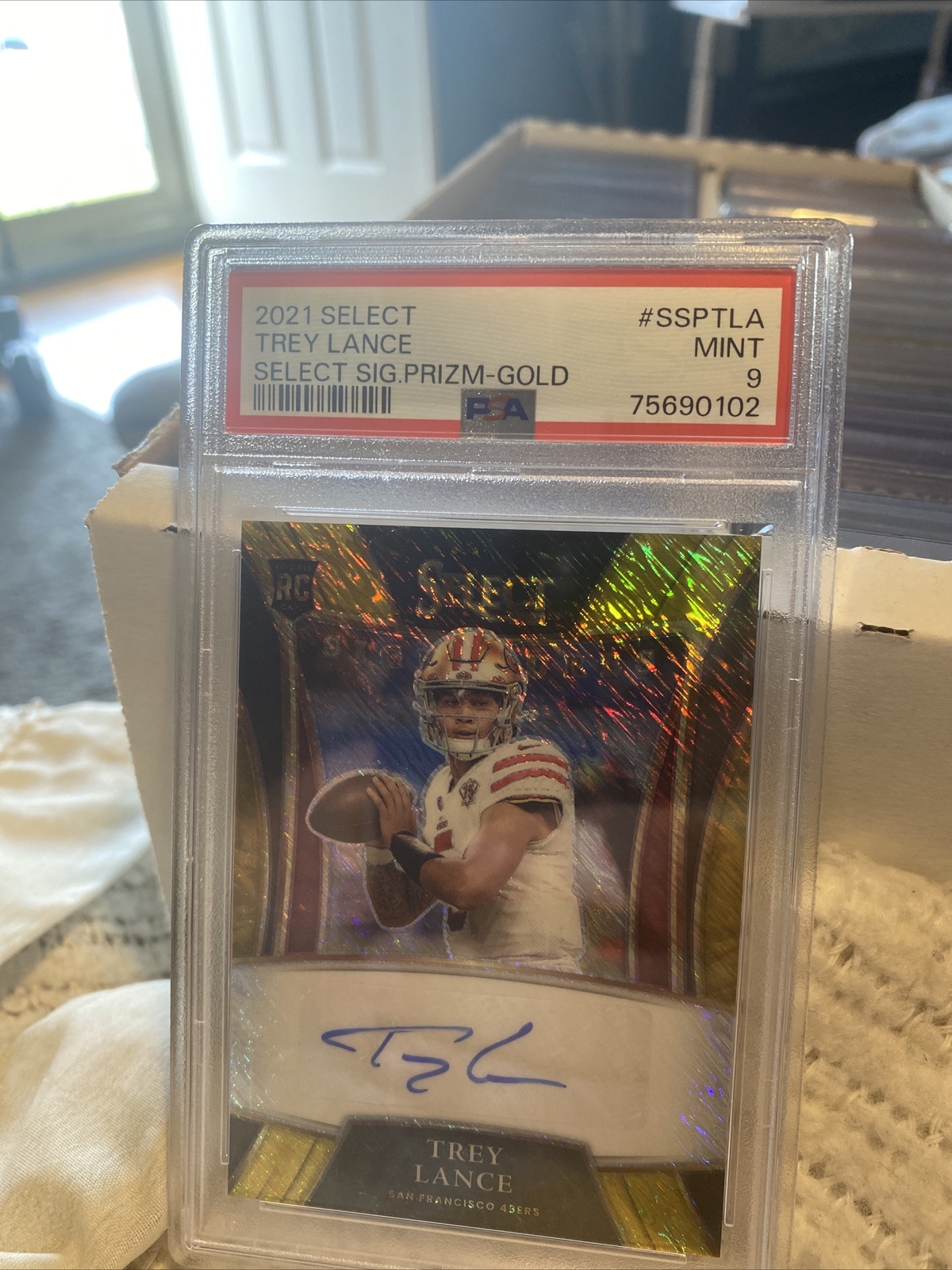 Trey Lance Panini Select Select Signatures Prizm #SSPTLA Gold