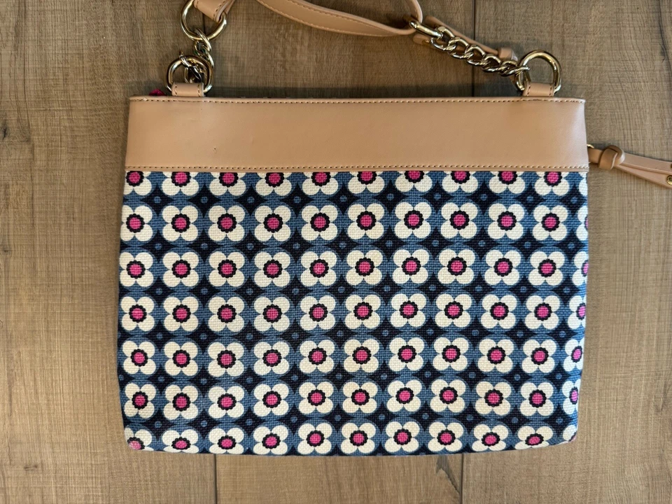 Spartina 449 Calhoun Flower Linen Leather Purse - Image 4 of 4