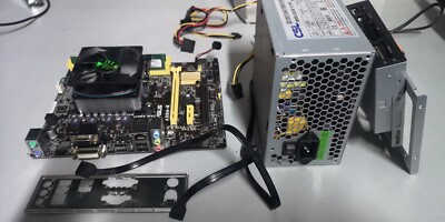 FM2 Bundle ASUS A58M-K + AMD CPU 4 GB RAM Netzteil Speicherlese Karte 
