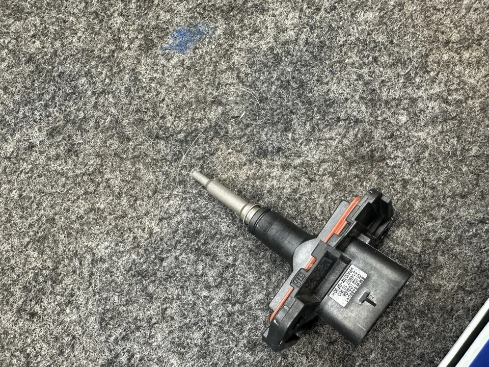 2024 TOYOTA SUPRA 3.0L MASS AIR FLOW SENSOR METER MAF SENSOR OEM - Image 3 of 4