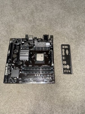 Gigabyte GA-78LMT-USB3 R2 Motherboard with AMD FX6300 CPU