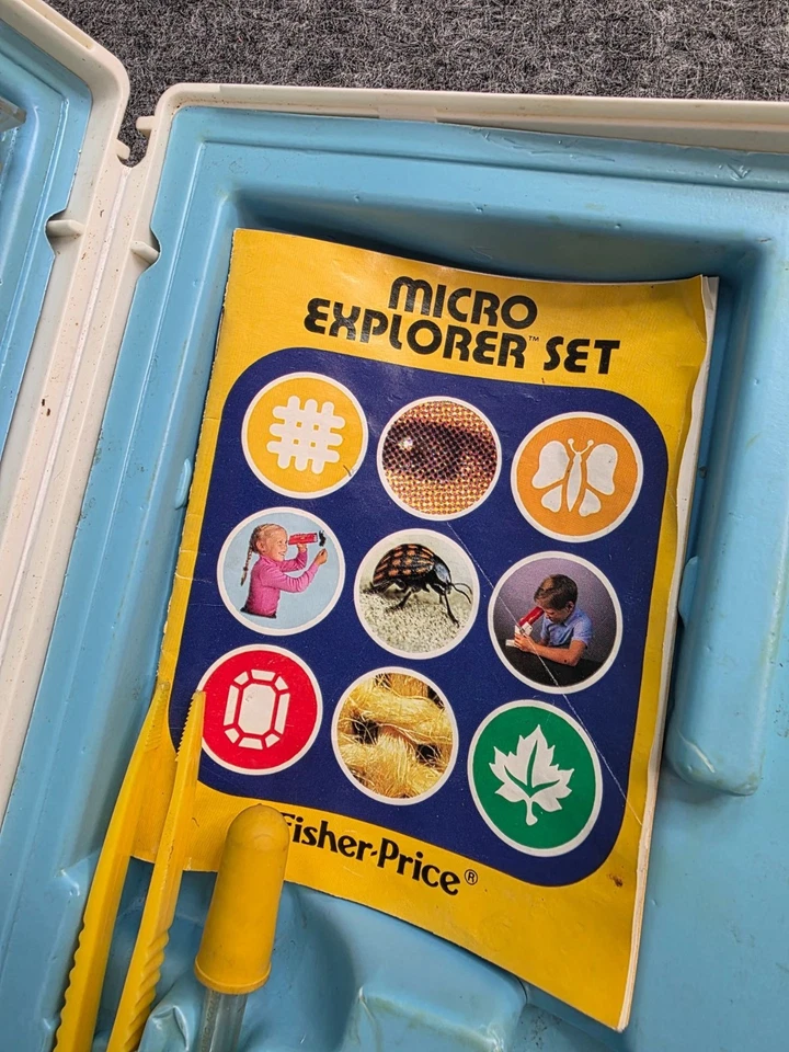 Vtg 1986 Fisher-Price Micro Explorer Science Kit Microscope Slides & Accessories - Image 2 of 4