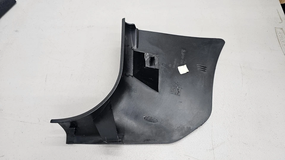 99-05 MK4 Passenger Kick Panel Black VW Volkswagen Golf GTI R32 Jetta Foto 2 de 3