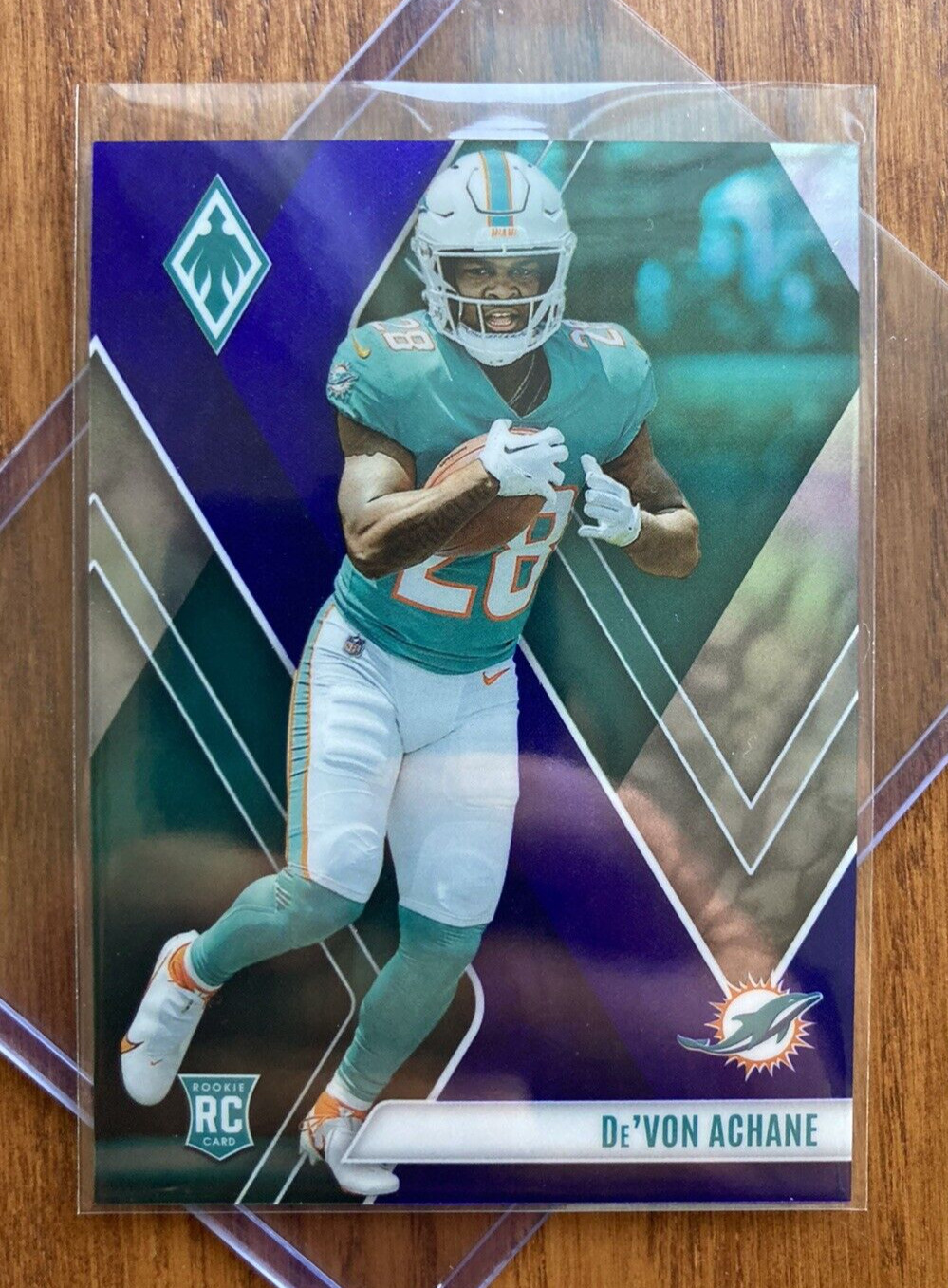 De'VON ACHANE - RoOkiE /35 - 2023 Phoenix #130 - BLUE 20/35 - MIA Dolphins -