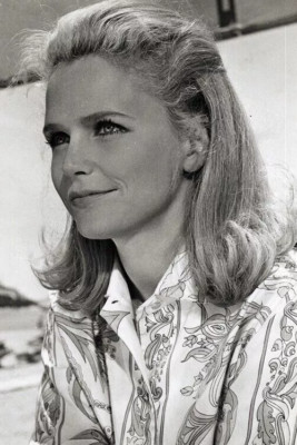 Lee Remick beautiful 1969 portrait from Hard Contract