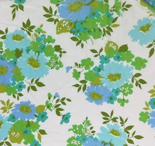 Reclaimed vintage 70s percal flower power fabric 90" x 80" sew craft upcycle