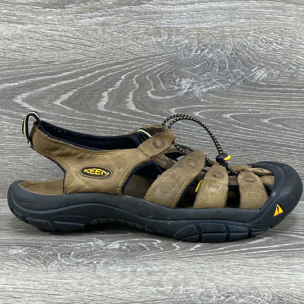 Keen Newport H2 Sandals Mens Size 13 Brown Leather Closed  display picture 1