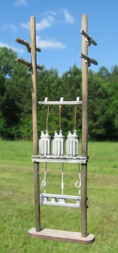 N Scale 40 Ft. Down Line Regulator Assembly Kit by Showcase Miniatures (534) - Picture 2 of 4