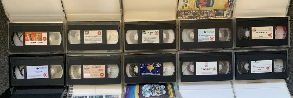 Bruce Willis Vhs Video Tapes Bundle X10 Including Die Hard Trilogy! - Image 3 of 3