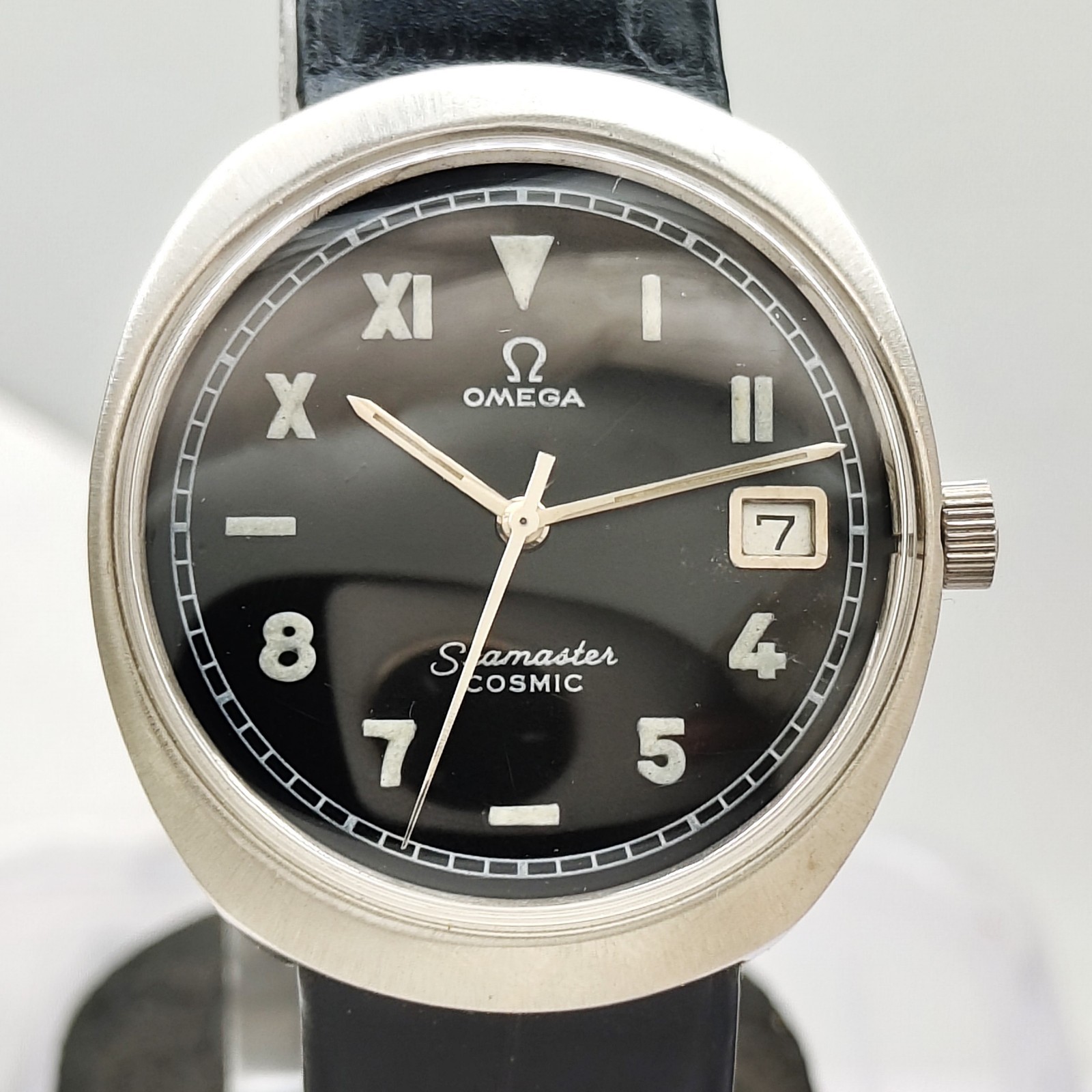 OMEGA SEAMASTER COSMIC SWISS DATE BLACK