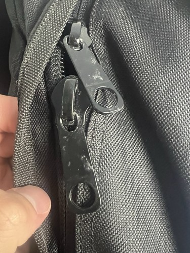 Pacsafe abschließbarer Rucksack, schwarz - Bild 18 von 22