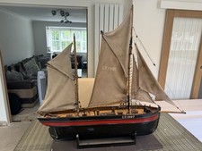 Large Scratch-Built Wooden Model Ship &ndash; Vintage Lowestoft Fishing Smack LT.1997