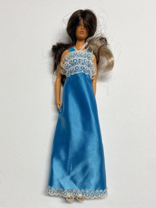 Vtg 1975 Ideal Tuesday Taylor Doll Barbie Clone Change Flip Hair Brunette/Blonde