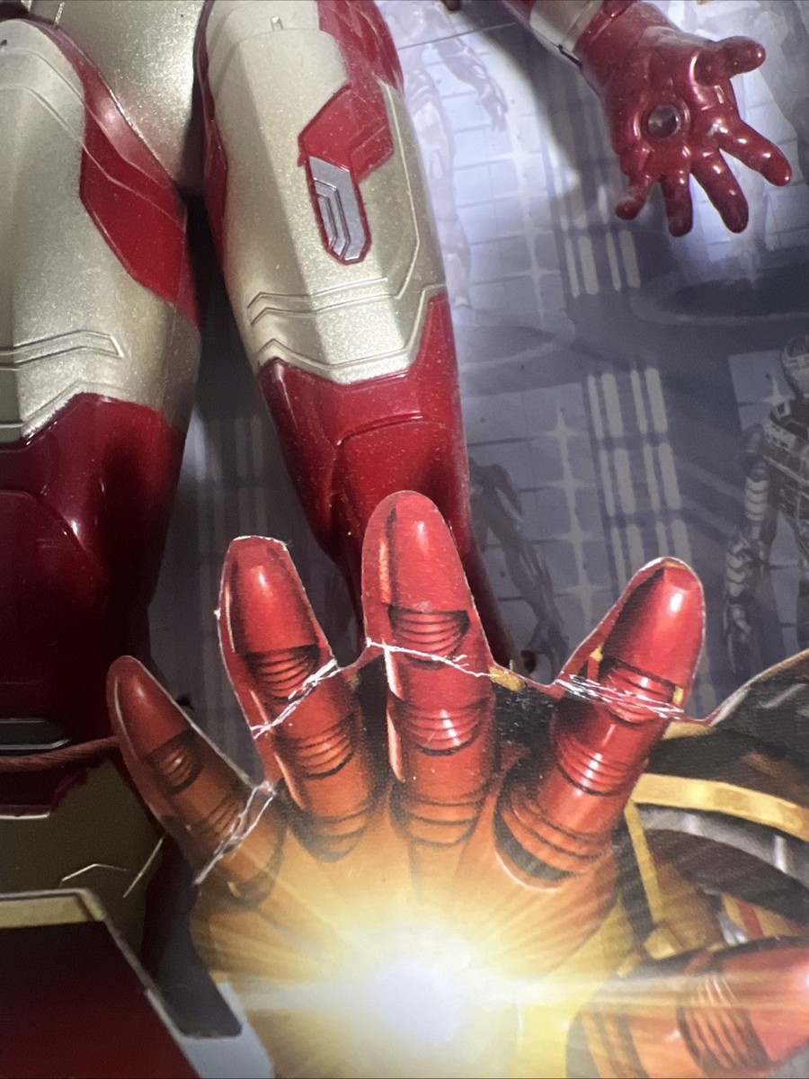 New Hasbro Marvel Iron Man 3 Sonic Blasting 12