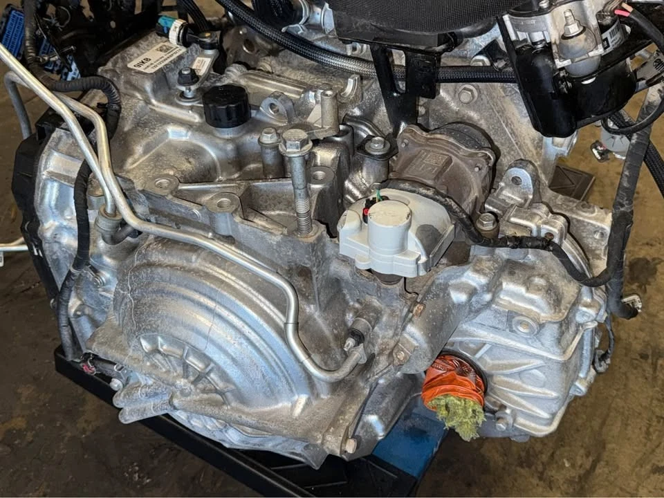 Chevrolet Traverse 2018 2019 2020 2021 2022 2023 transmisión 3,6 AWD 12 k millas Foto 2 de 4