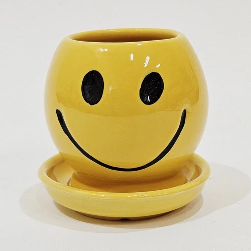 Vintage McCoy YELLOW Smiley FACE Planter Vase 0386 Pottery w/Attached Underplate