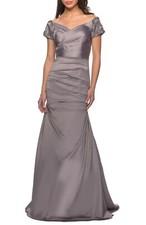 NEW LA FEMME Off the Shoulder Beaded Satin Trumpet GOWN Size 2 498 SILVER