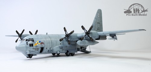 (Pre-Order) USAF AC-130H Spectre 1:72 Pro Built Model - Picture 3 of 12