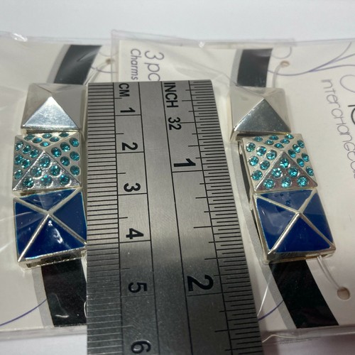 Darice Bands and Bling Mix Mingle Jewelry Charm Slider Pyramid 2 Pack Rhinestone - Picture 11 of 12