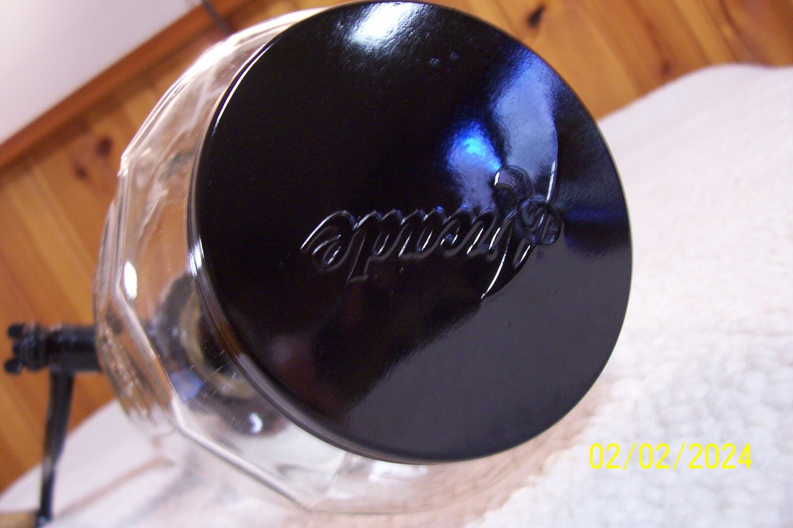 Arcade Crystal 4 Wall Mount Coffee Grinder/Catch Cup not orig