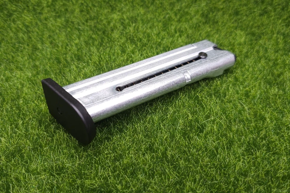 Pistola deportiva alemana ATI 22 LR Firefly/Mosquito cargador de 10 rondas - GERMFF10 Foto 2 de 4